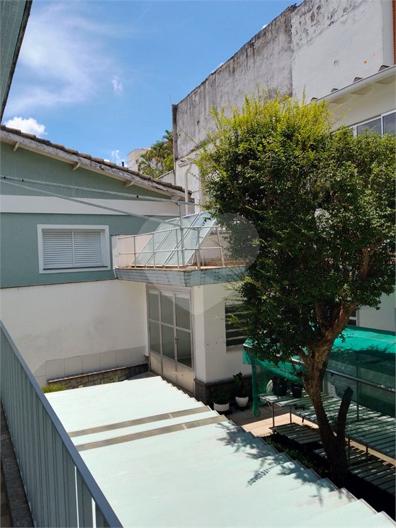 Sobrado Sofisticado de 335 m² no Coração do Jardim França