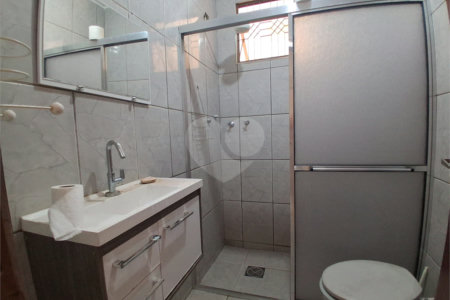 Casa espaçosa na Vila Costa do Sol em São Carlos – excelente para moradia, comércio ou investimento!