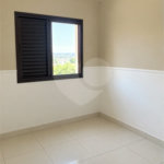 Cobertura de 255 m² com 3 dormitórios, 1 suíte, cozinha planejada, 2 vagas e área gourmet com churrasqueira.