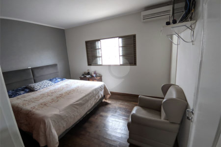 Casa com 3 dormitórios no Jardim Nova Santa Paula