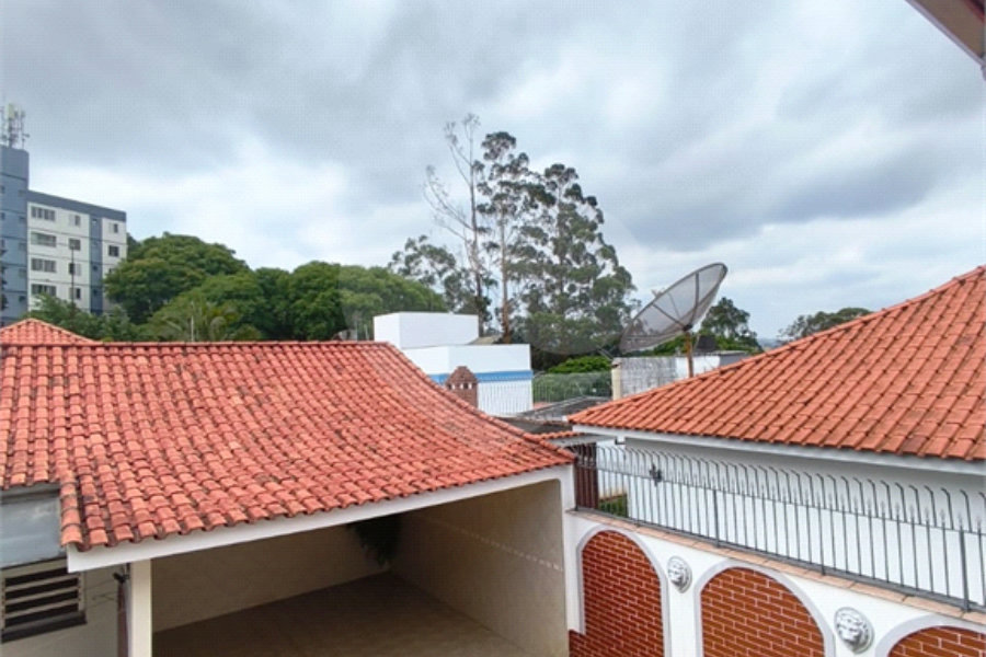 Excelente Sobrado à venda com 281m2 de área construída