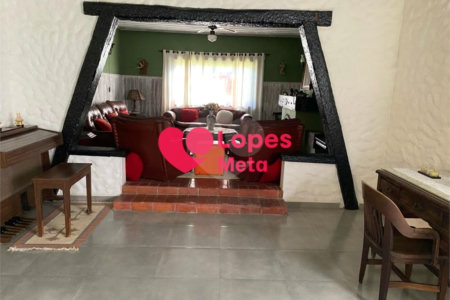 SITIO A VENDA, 33.000,OOM² COM 3 DORMITORIOS 1 SENDO SÚITE, 2 BANHEIROS, BAIRRO BOA VISTA, CAÇAPAVA