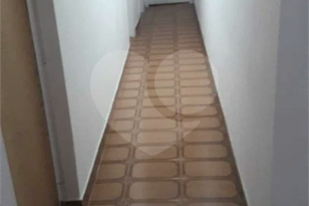 Sobrado à venda na Quarta Parada, para comércio ou residência, entre Alto da Mooca e Belenzinho