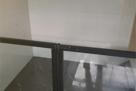Casa à venda ou para alugar com 4 suítes em Chácaras São Carlos, Cotia, SP