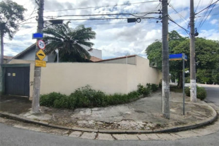 Casa à venda ou para alugar em São Paulo, SP