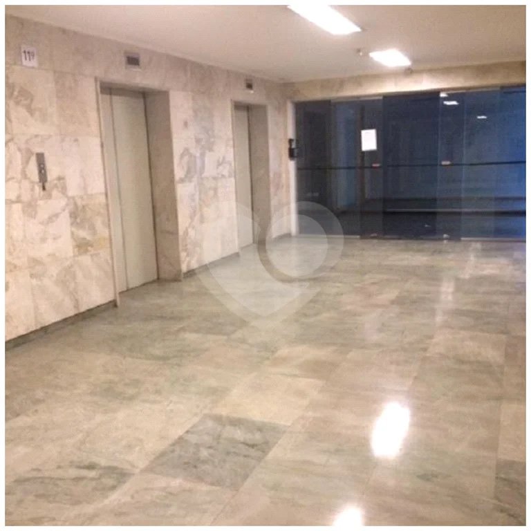 Conjunto comercial para locação na Vila Olímpia 384,81 m², 7 vagas de garagem