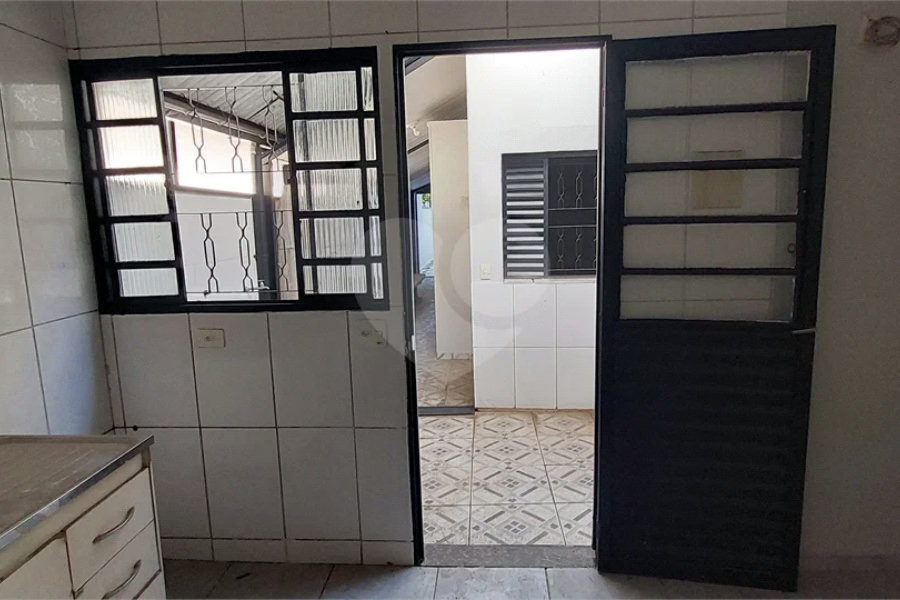 Casa à venda com 3 quartos, sendo 1 suíte, em Vila Belém, Piracicaba, SP