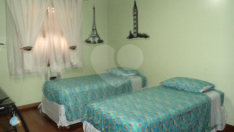 Casa térrea com 3 quartos em bolsão residencial City Campo Grande em São Paulo - SP