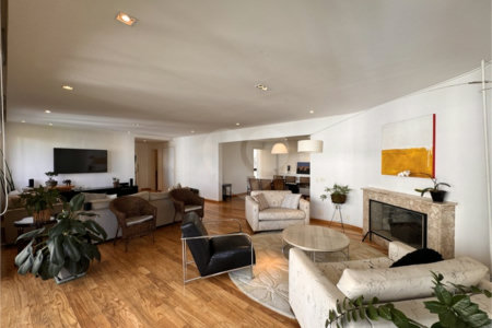 Higienópolis: Apartamento de 350 m2, 4 suítes, 5 vagas.