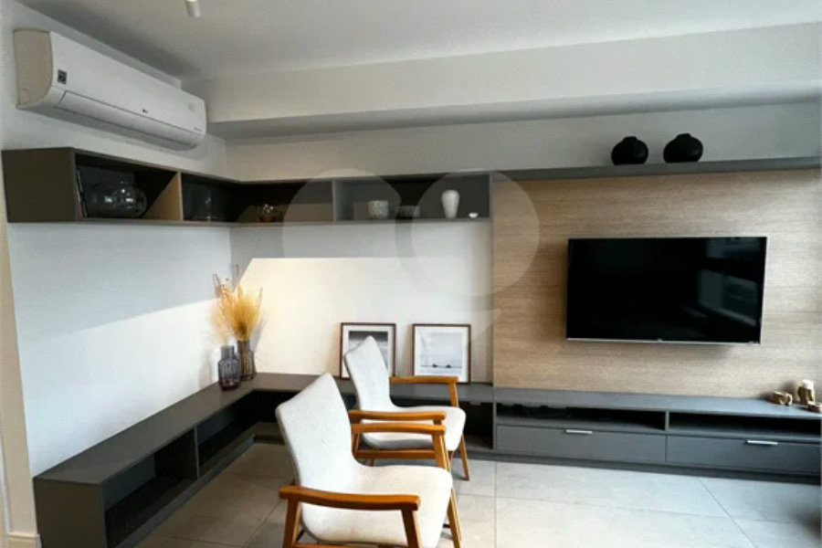 Linda Cobertura Duplex para venda no Jardim Paulista com 87,45 m² decorada!
