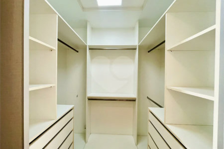 OPORTUNIDADE DE COMPRA NO DOMO HOME - 123 M² 3 DORMITORIOS SUITE COM CLOSET ANDAR ALTO!