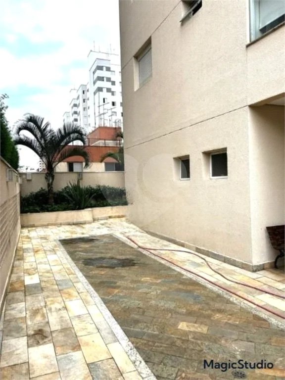 Apartamento com 138m², 3 dormitórios, sendo 3 suítes, 2 vagas de garagem, à venda na Vila Valparaiso em Santo André.