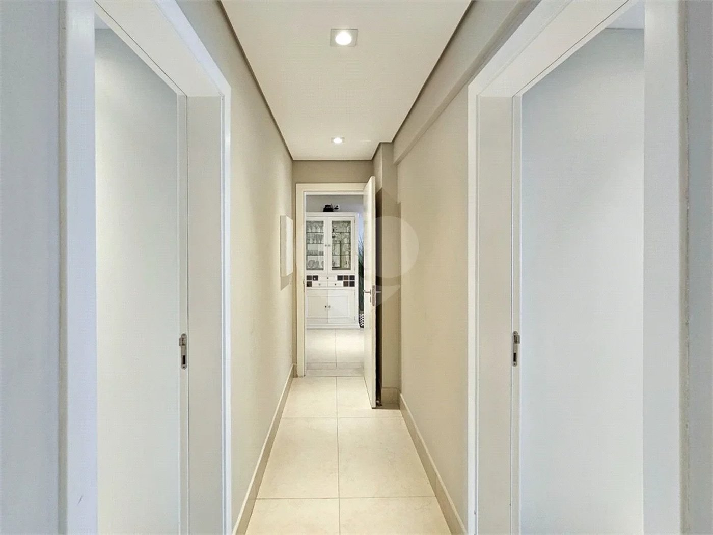 Apartamento à venda com 4 suítes em Riviera de São Lourenço, Bertioga, SP