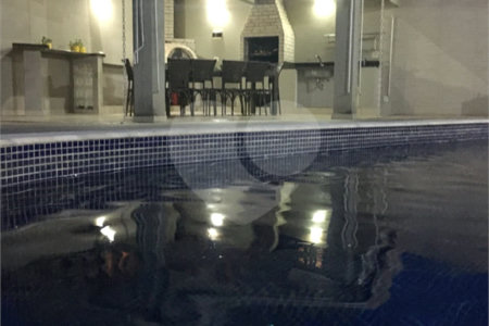 Sobrado à venda ou para alugar com 3 suítes em Villaggio Capríccio, Louveira, SP