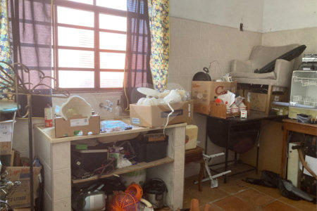 Vende-se excelente casa próxima ao Centro