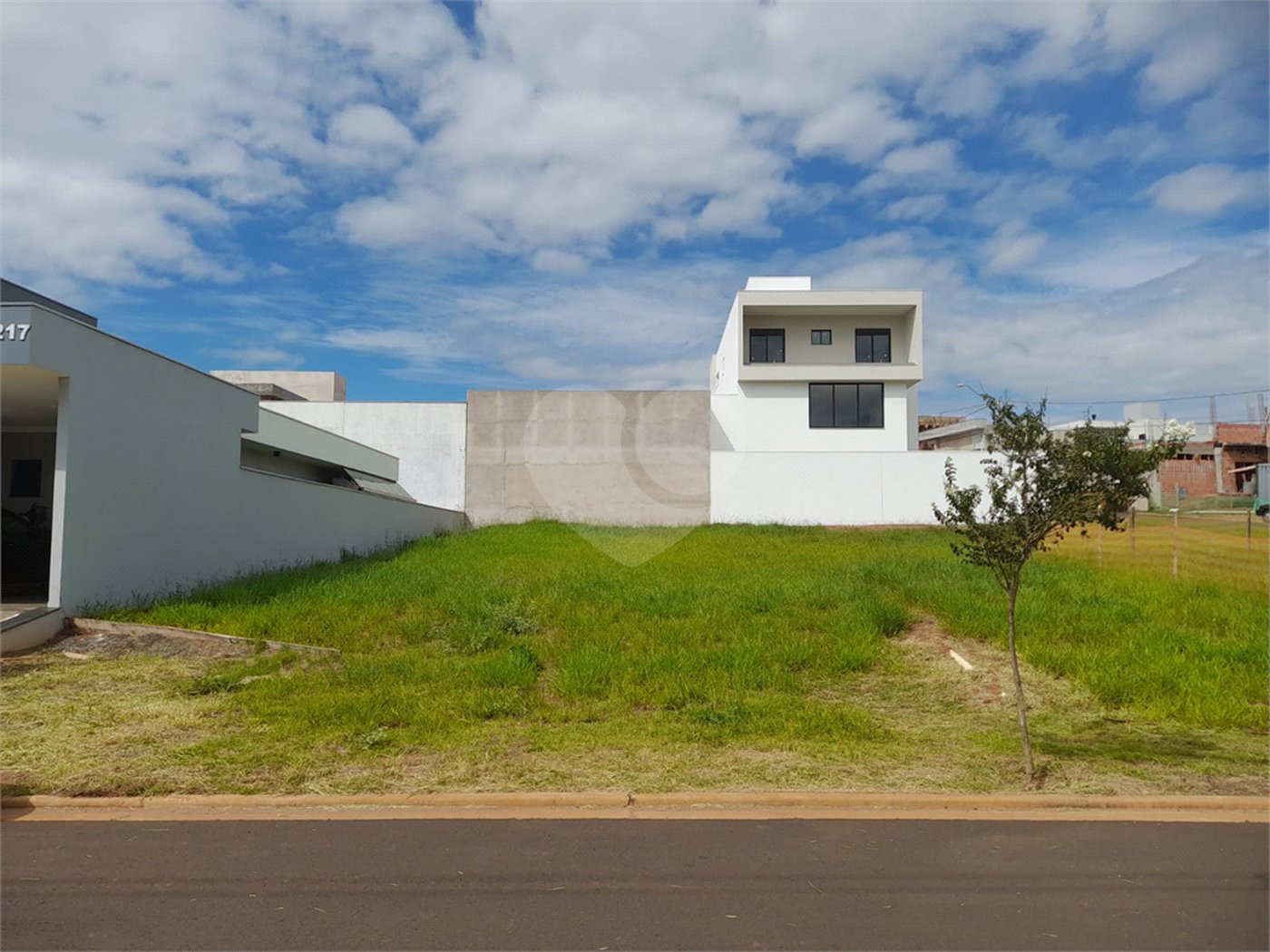 Terreno à Venda no Condomínio Faber IV – São Carlos/SP