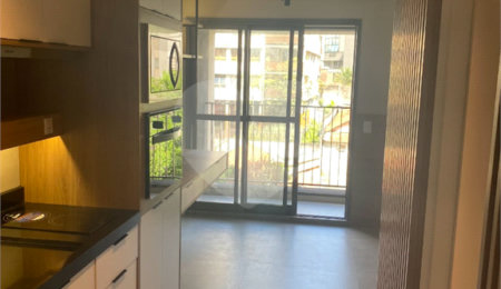 Apartamento à venda ou para alugar com 1 suíte em Cerqueira César, São Paulo, SP