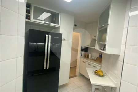 Apto no Melhor da Mooca 2 quartos 1 suíte 1 vaga varanda Aceita casa/sobrado na Moóca Estuda Permuta