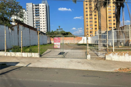 Terreno para venda no Centro