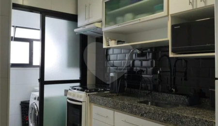 Apartamento à venda com 2 quartos, sendo 1 suíte,  em Vila Brasílio Machado, São Paulo, SP