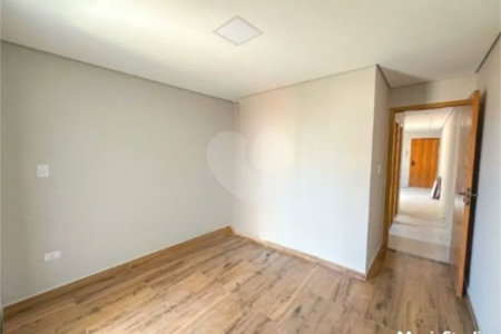 Apartamento com 51m² , 2 dormitórios , sendo 1 suíte e 1 vaga , à venda no bairro Casa Branca em Santo André.