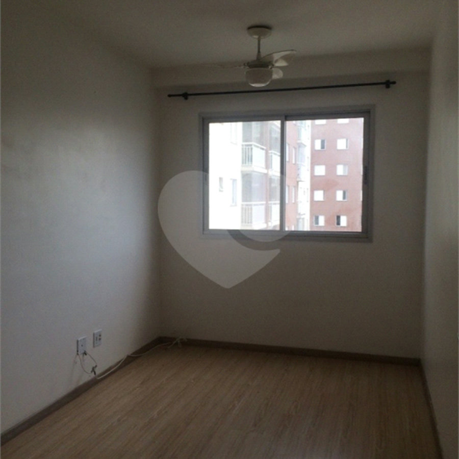 Apartamento à venda no Brás, 2 quartos, garagem