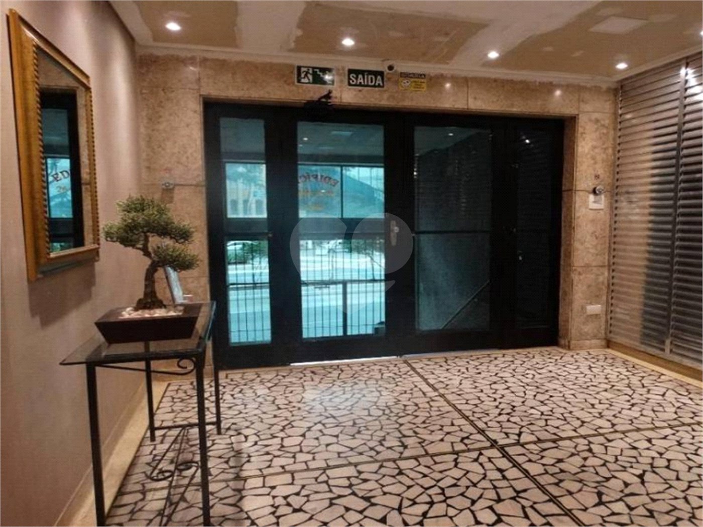 Apartamento com 1 Quarto e 1 banheiros à Venda em Bela Vista - SP
