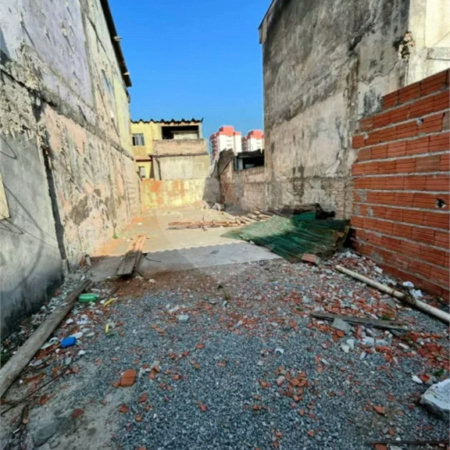 Terreno com 91m² , à venda na Vila Regente Feijó.