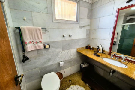 Apartamento à Venda no Condomínio Mansão do Butantã 105m² 3 quartos, suíte, 2 vagas cobertas, varanda