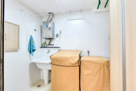 Apartamento à venda com 3 suítes em Jardim Marajoara, São Paulo, SP