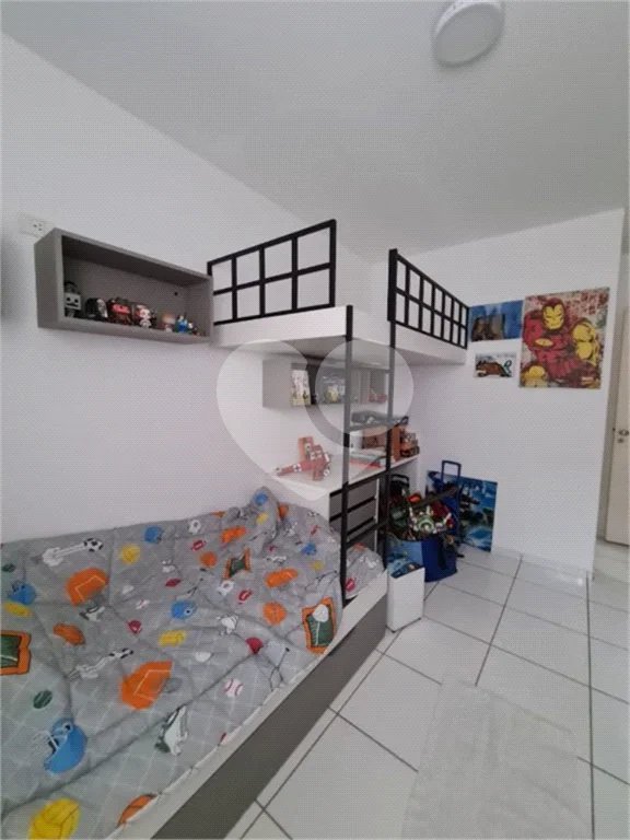 Lindo Sobrado em Condomínio
