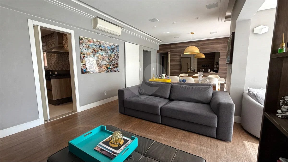 Apartamento totalmente mobiliado, com 02 suítes, 2 vagas de garagem 112m² a venda Vila Mascote.