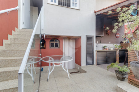 Casa à venda ou para alugar com 4 quartos, sendo 2 suítes, em Jardim Prudência, São Paulo, SP