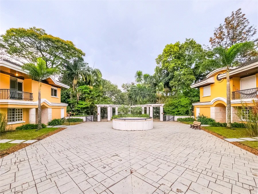Casa à venda com 4 suítes no condomínio Ville Le Mans, São Paulo - SP