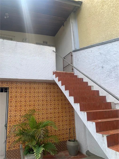 Casa à venda com 6 quartos, sendo 2 suítes, em Parque São George, Cotia, SP