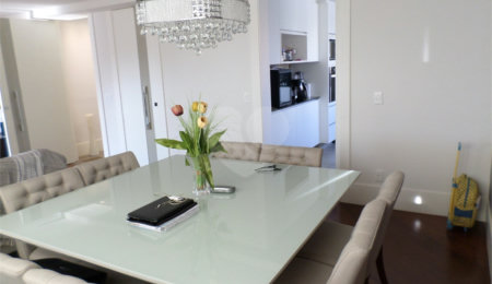 Apartamento à venda com 4 quartos, sendo 2 suítes,  em Jardim Londrina, São Paulo, SP