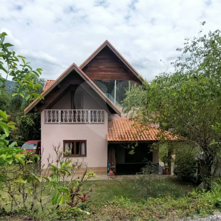 LINDA CHÁCARA A VENDA - CONDOMINIO ALPES D'OURO - BOM JESUS DOS PERDÕES
