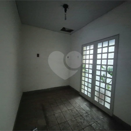 Casa a venda ou locação na Vila Romana
