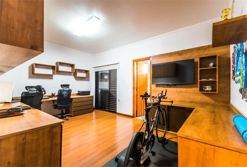 Casa à venda ou para alugar com 4 suítes em Saúde, São Paulo, SP