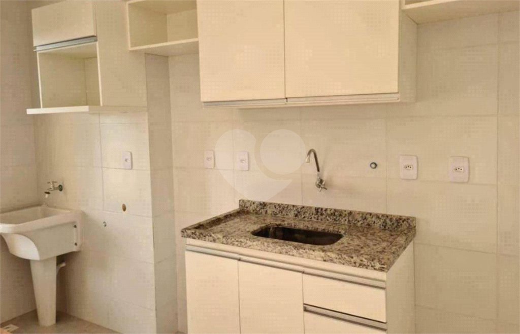 Apartamento no Condomínio Via Campus.