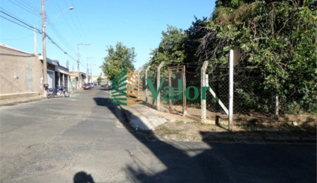 Terreno à venda em Vila Izabel, São Carlos, SP