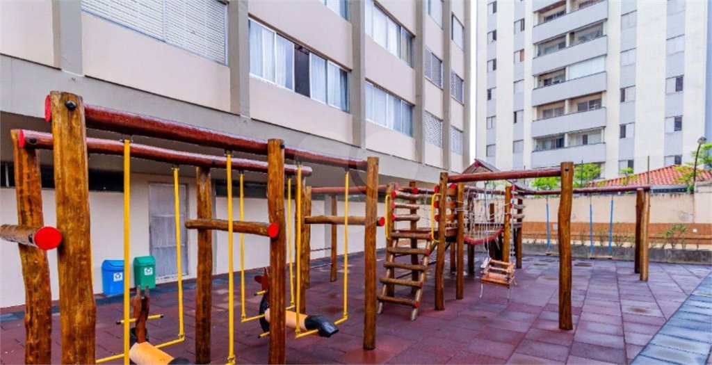 Apartamento na Região do Ipiranga à 8 Minutos do Metrô com 2 Dormitórios .