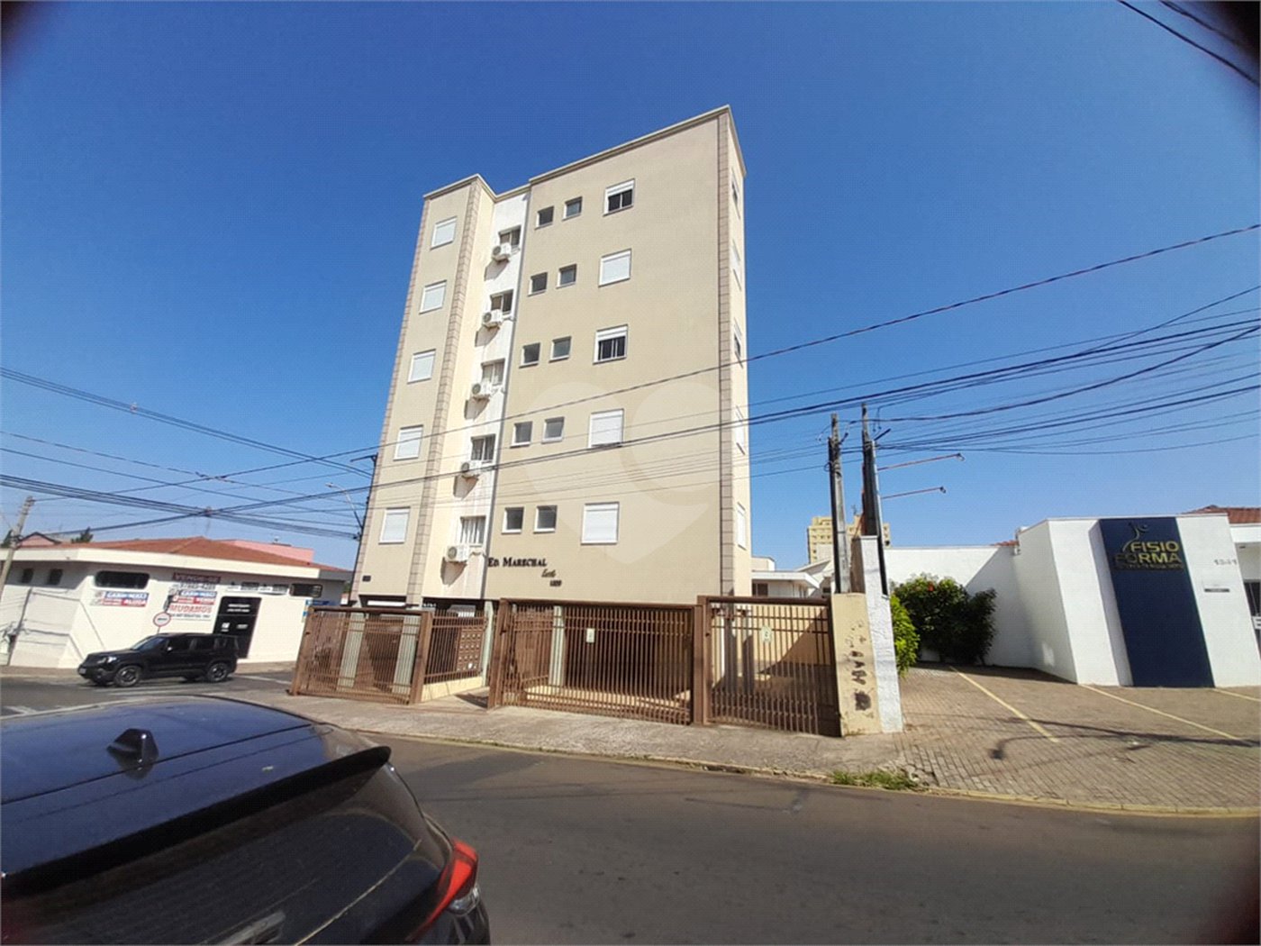 Apartamento à Venda ou para Locação no Edifício Marchal Estilo - São Carlos
