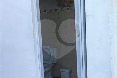 EXCELENTE TERRENO DE ESQUINA PRÓX. A REBOUÇAS.