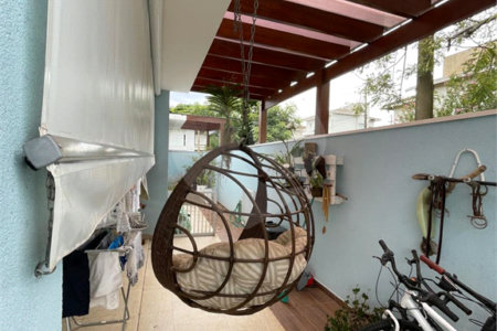 Casa à venda com 3 quartos, sendo 1 suíte,  em Picollo Villaggio, Louveira, SP