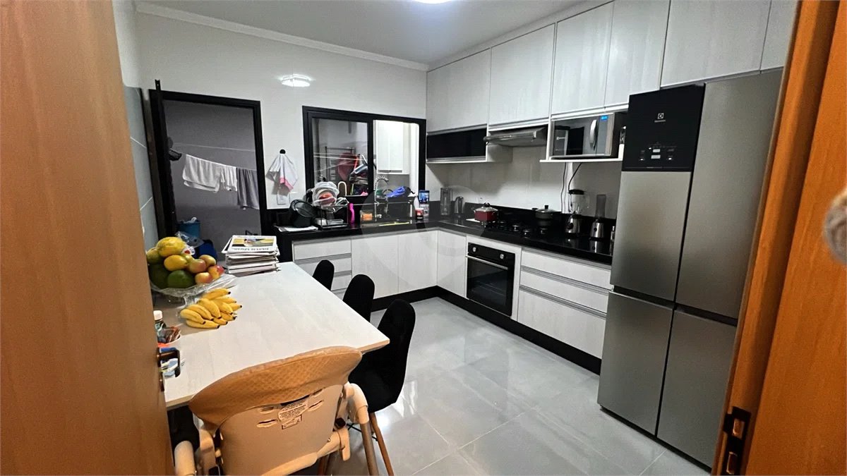 Sobrado moderno na Freguesia do Ó | 2 suítes, 1 vaga e 75 m²
