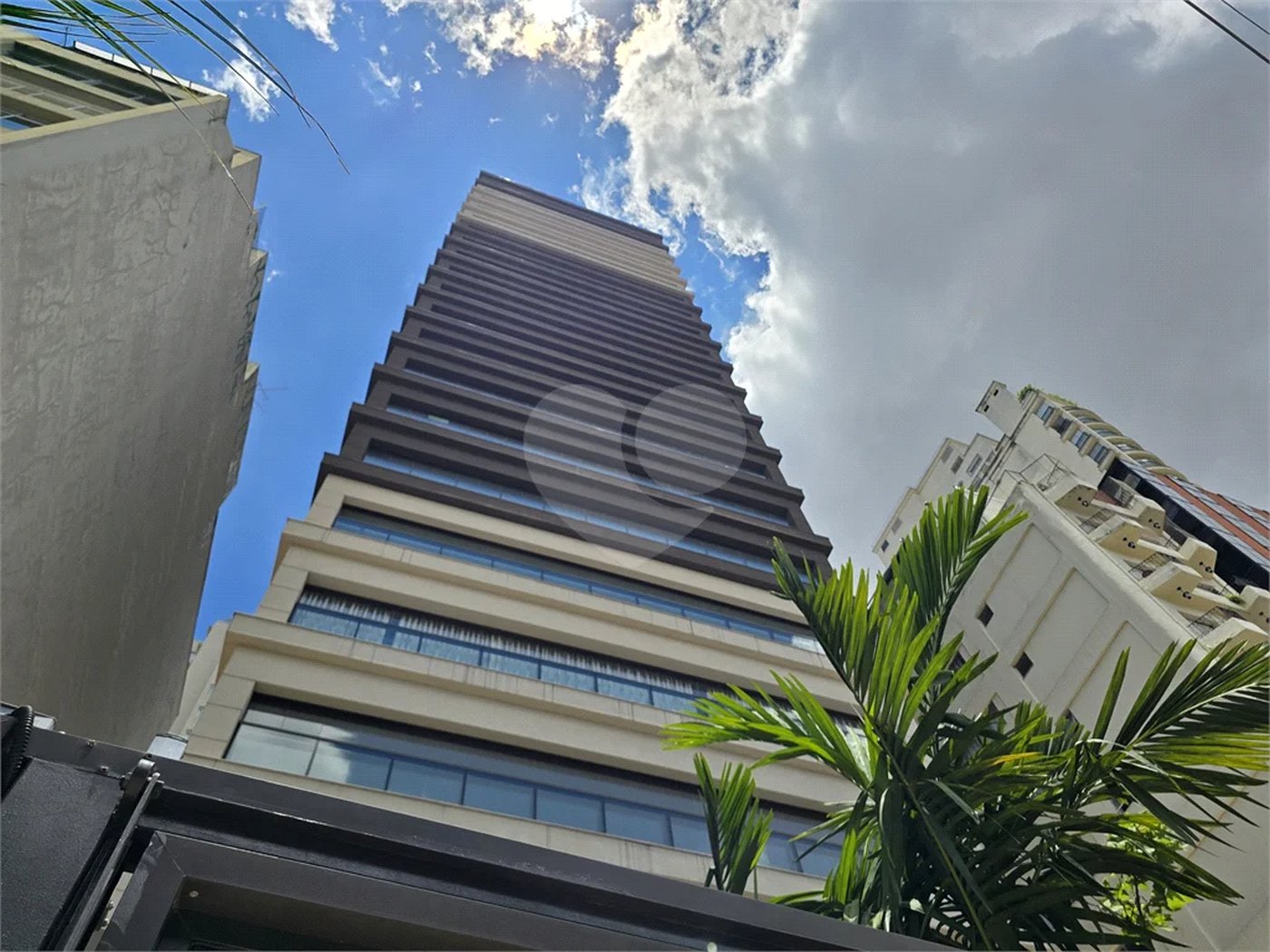 Apartamento à Venda Alto Pdrão em Higienópolis 4 dormi 4 vagas 1 Por Andar SP