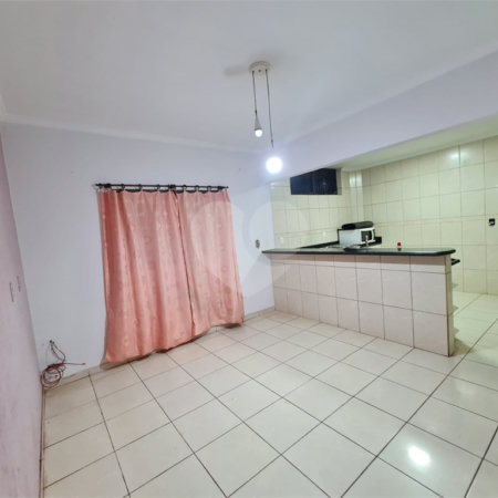 Casa sobrado para venda no Jardim das Torres