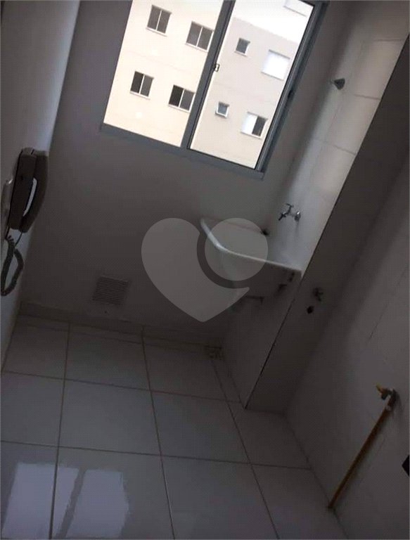 Apartamento à Venda no Parque dos Manacás
