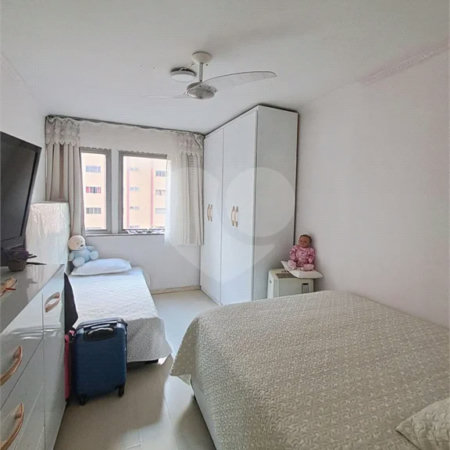 Apartamento à venda com 60m² e possibilidade de 2 dormitórios